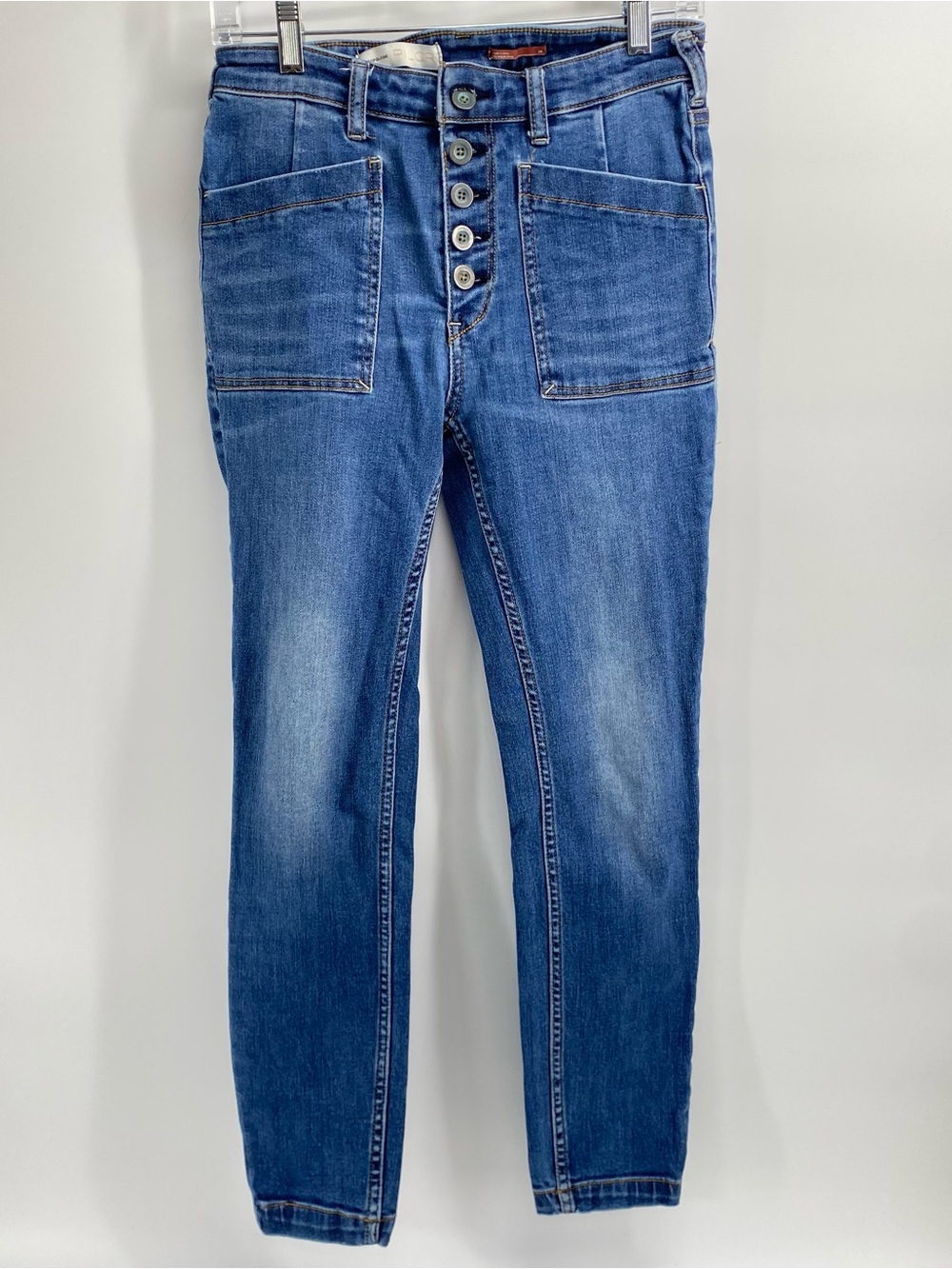 Anthropologie Pilcro Blue Denim Jeans with Gold Stitching, fly button up